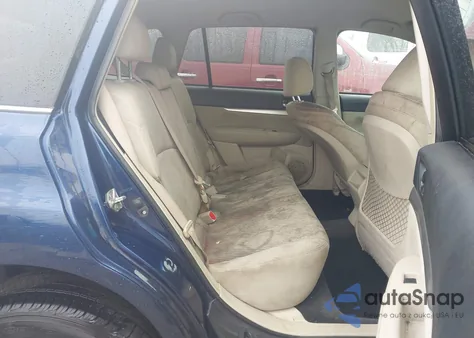 2010 Subaru Outback 2.5I Premium z USA, uszkodzony, nr VIN 4S4BRBCCXA3335990